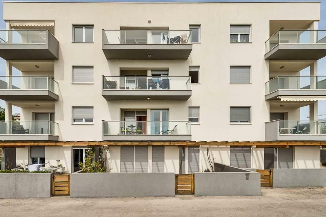 Apartment Alfa Split Exterior photo